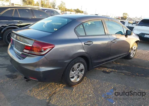 2014 Honda Civic Lx z USA, uszkodzony, nr VIN 19XFB2F5XEE271309